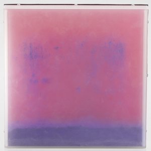 Tympan-II | 2005, 30 x 30 x 5 cm, bois, plexiglas dépoli, peinture acrylique, pigments