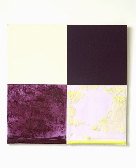 Contre-Respirations | 2002, 12 modules de 50 x 50 x 1 cm, bois, cartons, sacs plastiques, pigments, eau déminéralisée